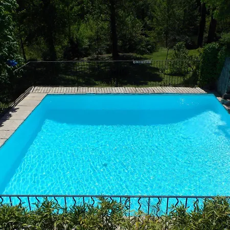 Logis Des Magnans - Deux Familiales Communicantes Pour 4 Ou 5 Personnes Sauve
